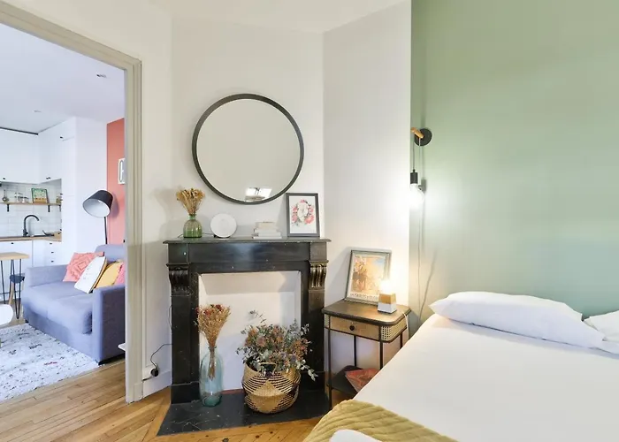 Guestready - Cosy Nest In Batignolles Parijs
